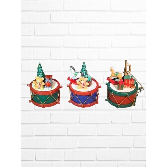 Vintage Christmas Around The World Toy Drum Ornaments Set of Three - Picture 2 of 14